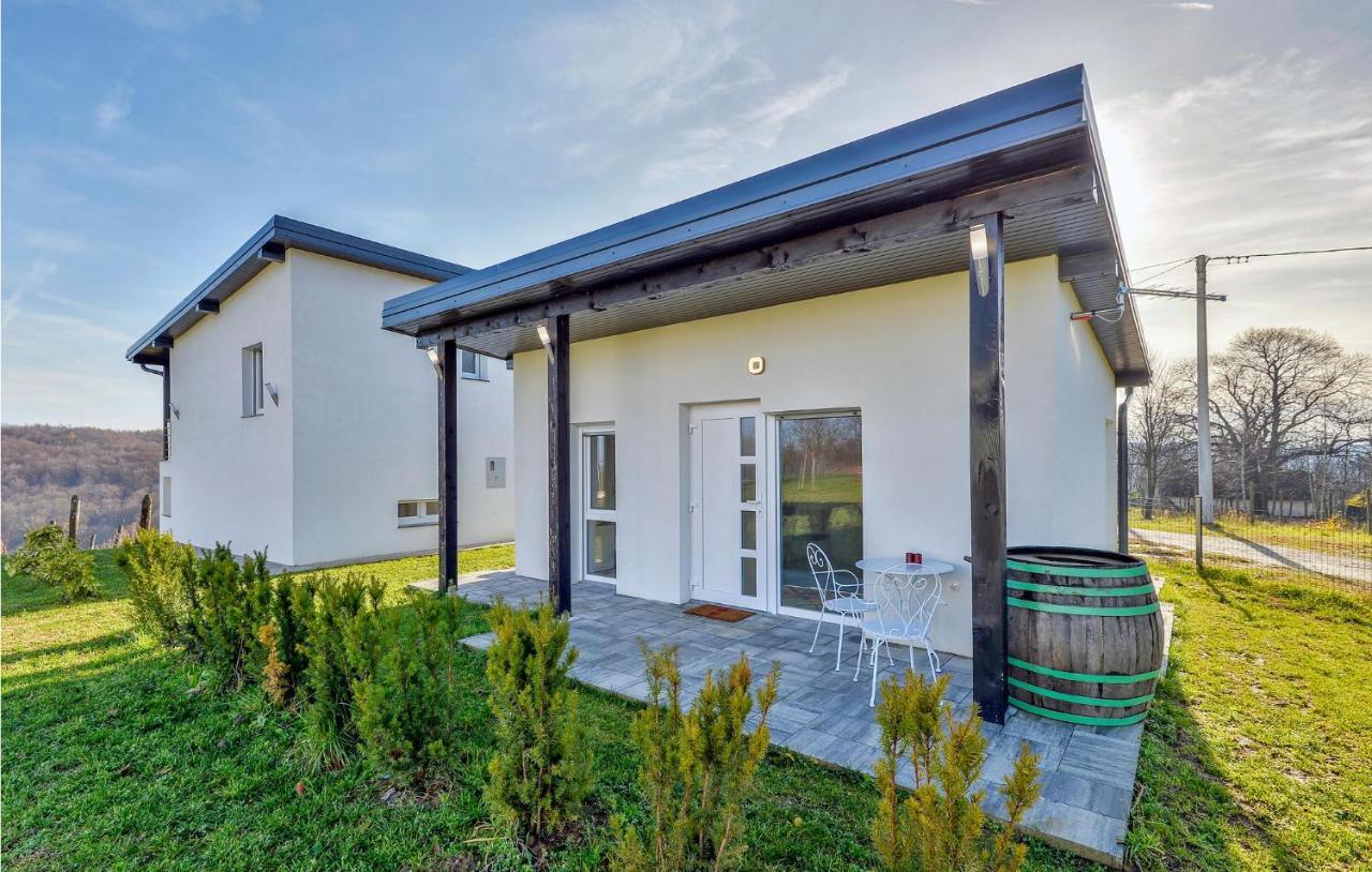 8 Bedroom Lovely Home In Durdevac Ðurđevac Exteriör bild